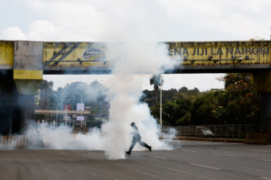 Kenya police disperse group marking deadly 2024 protests